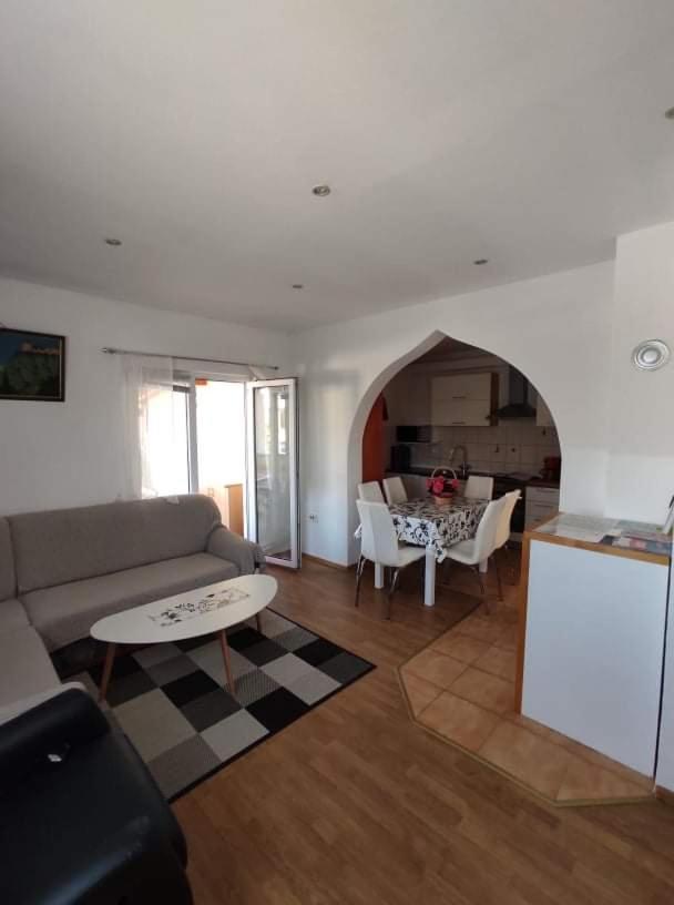Apartmani Amans Пула Экстерьер фото