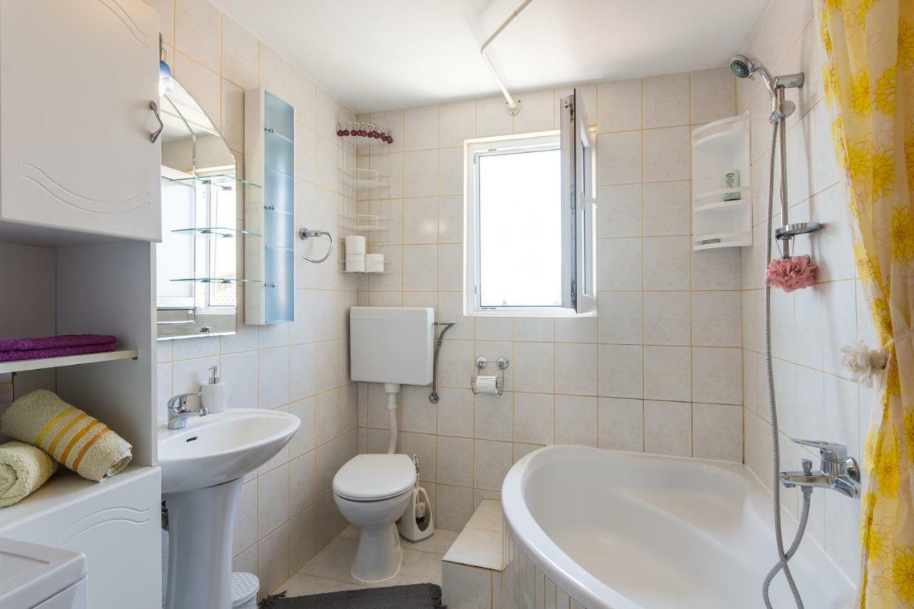 Apartmani Amans Пула Экстерьер фото